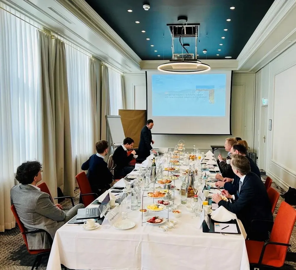 ConveroConnect 2024 breakfast roundtable session